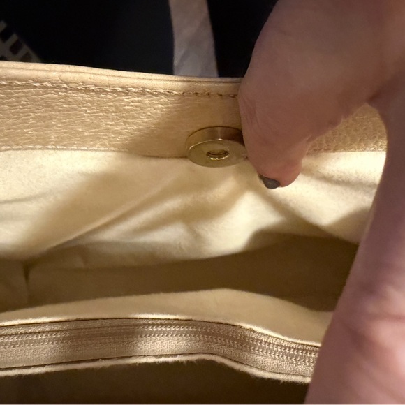 Gucci Ivory Leather Diana Satchel W/ Bamboo Handles W COA (see Photos) - Picture 7 of 14